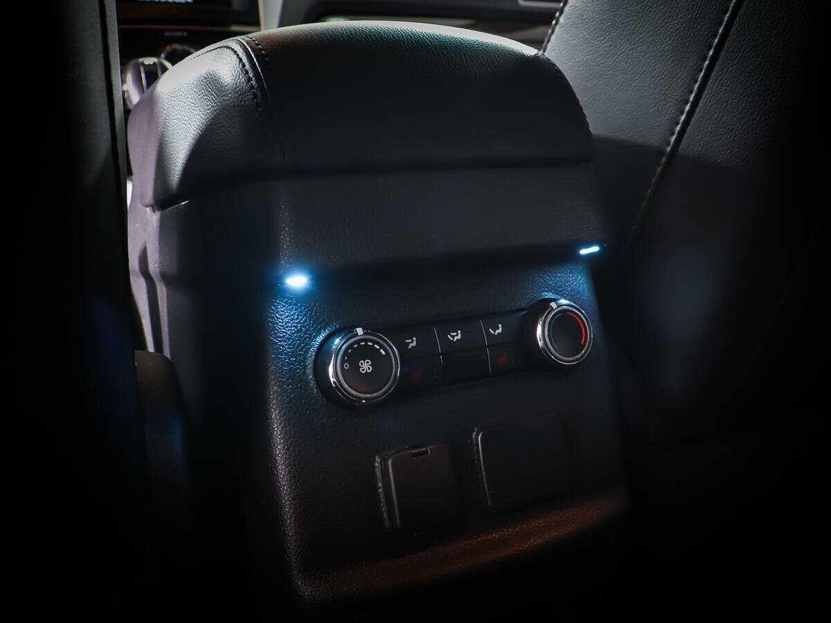 Купить Ford Explorer, 2015, 116 727 км.. Фото: #16