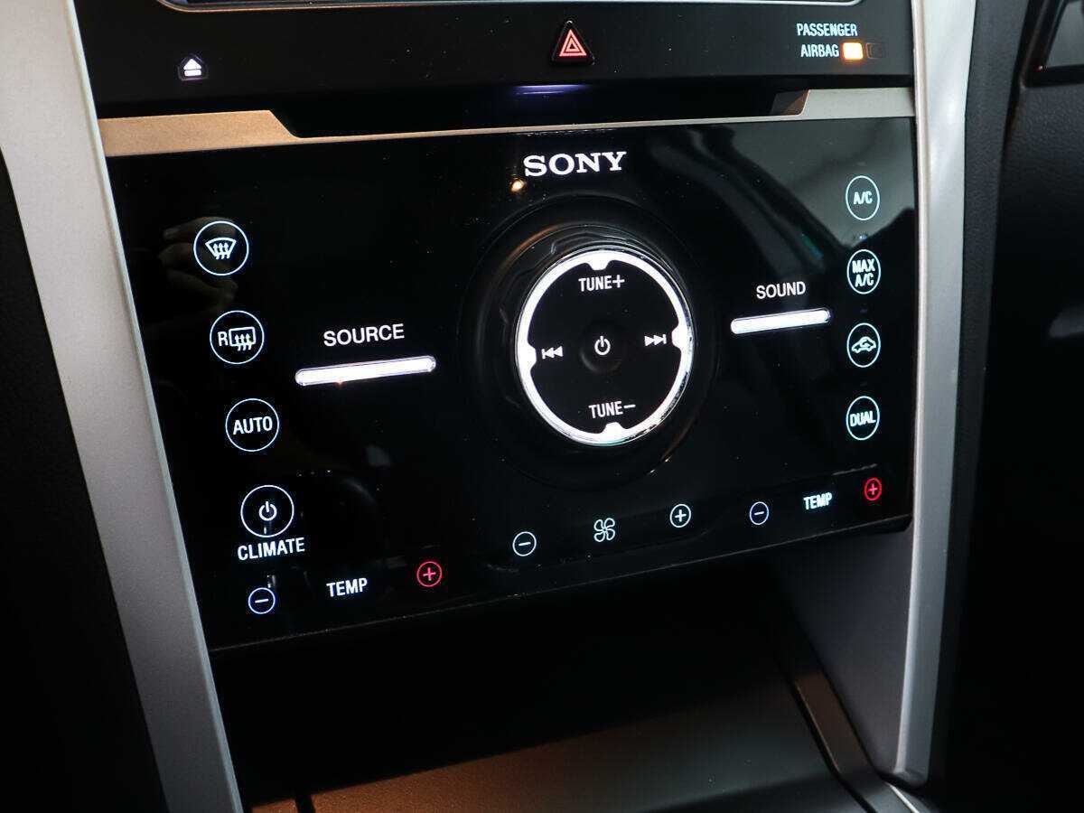 Купить Ford Explorer, 2015, 116 727 км.. Фото: #20