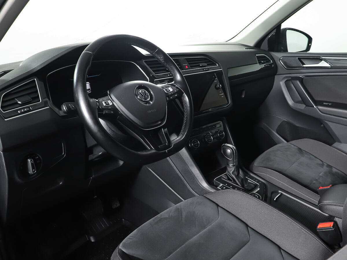 Купить Volkswagen Tiguan, 2018, 95 970 км.. Фото: #12