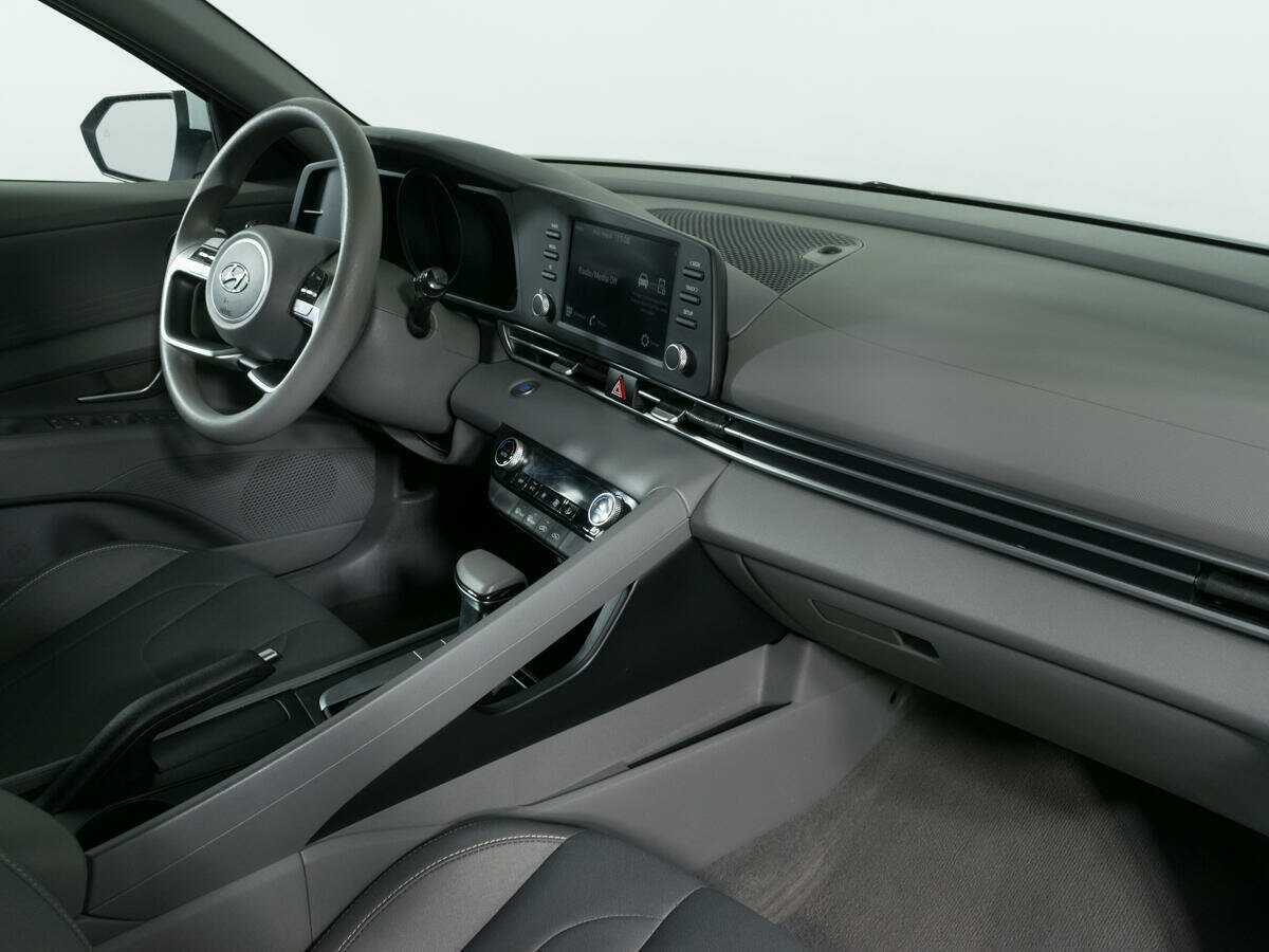 Купить Hyundai Elantra, 2021, 43 721 км.. Фото: #8