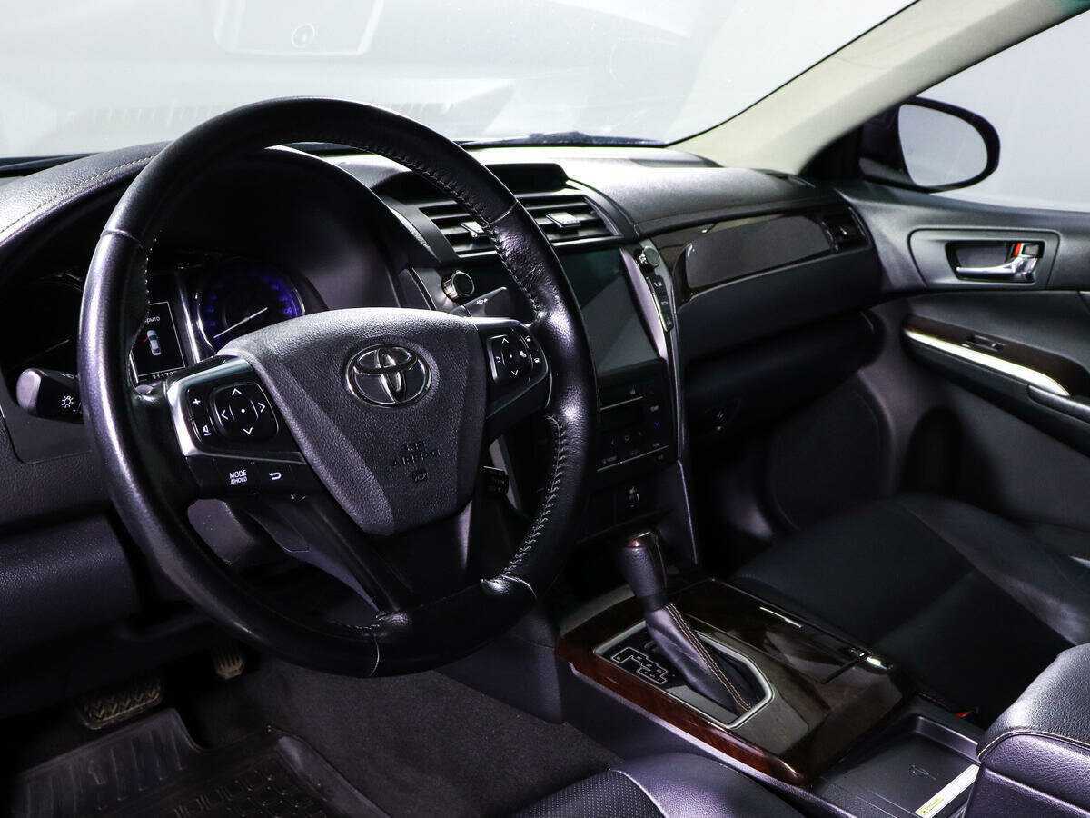 Купить Toyota Camry, 2018, 211 796 км.. Фото: #11