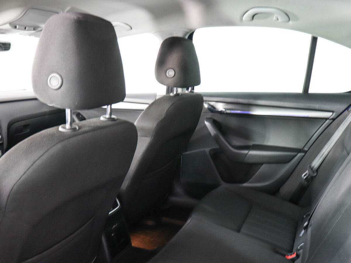 Купить Шкода Октавия, 2018, 168 821 км.. Фото: #11