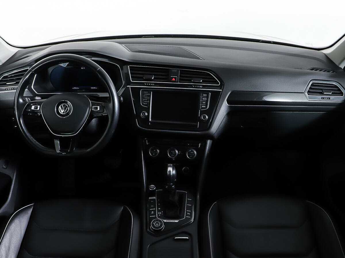 Купить Volkswagen Tiguan, 2017, 128 366 км.. Фото: #12
