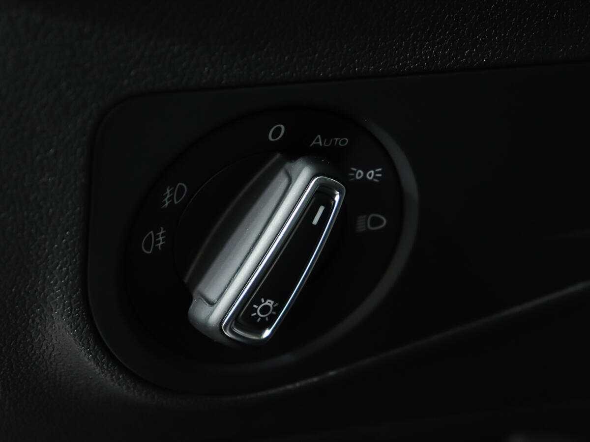 Купить Volkswagen Tiguan, 2017, 128 366 км.. Фото: #19