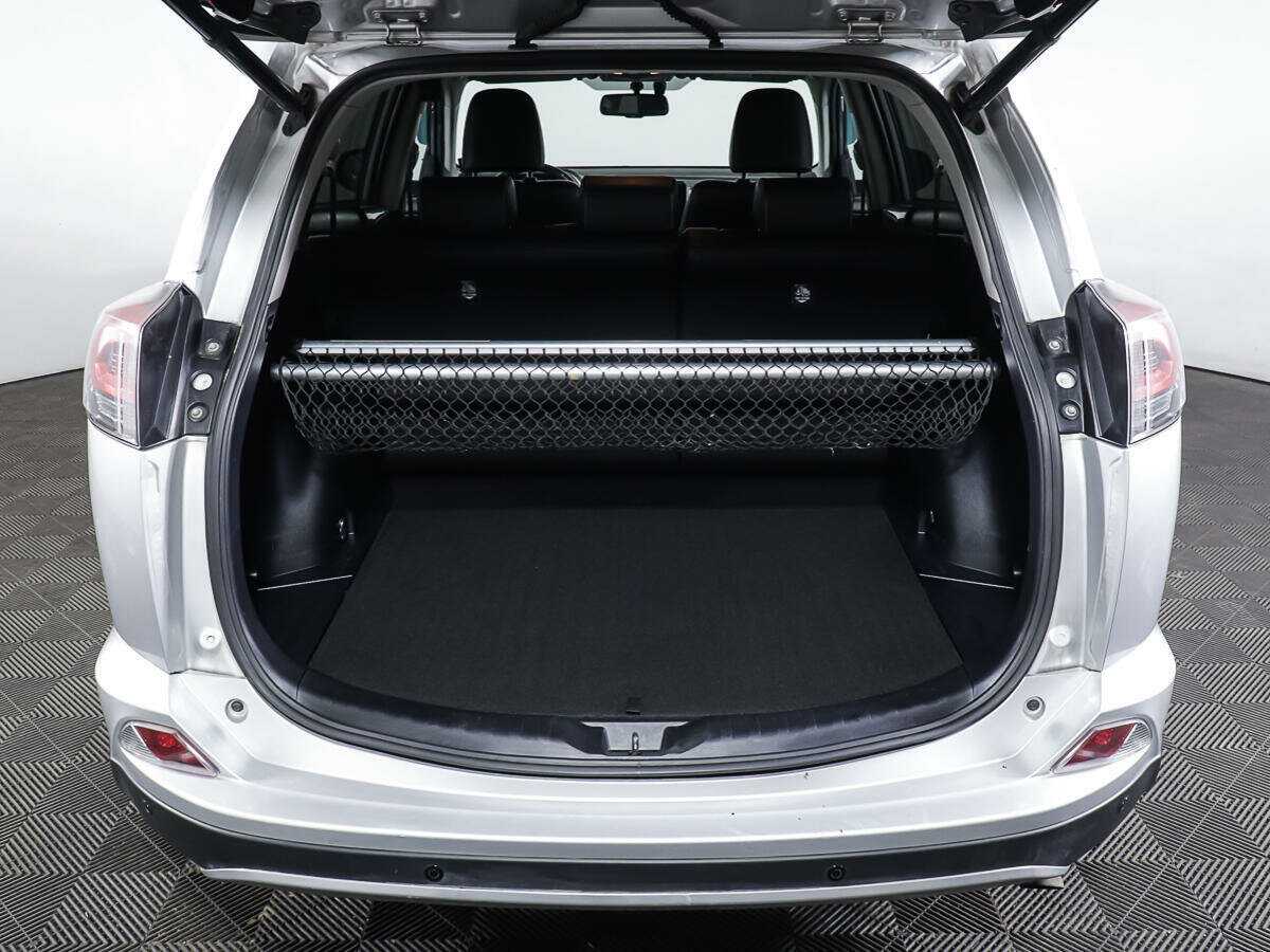 Купить Toyota RAV4, 2019, 111 025 км.. Фото: #9