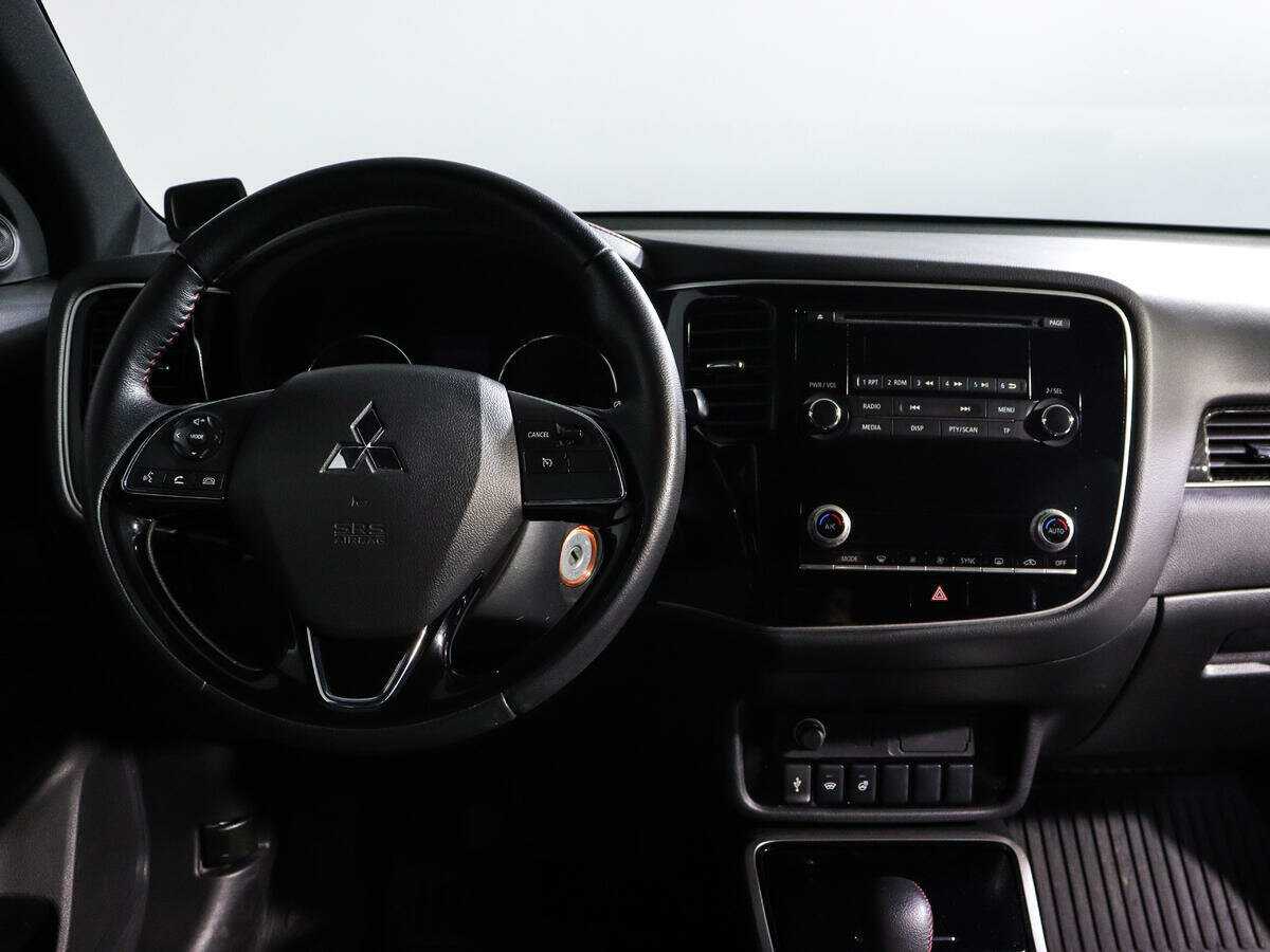 Купить Mitsubishi Outlander, 2020, 69 789 км.. Фото: #9