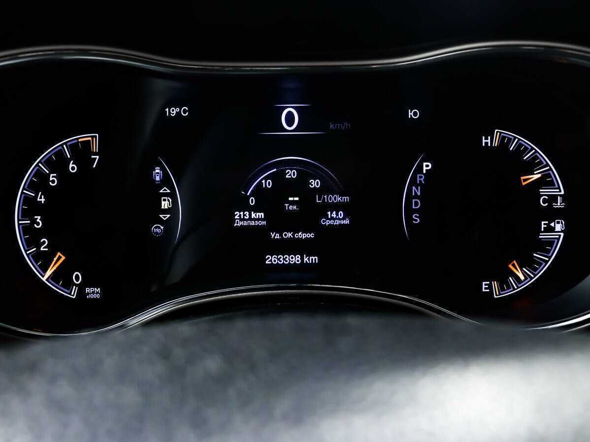 Купить Jeep Grand Cherokee, 2013, 263 397 км.. Фото: #9