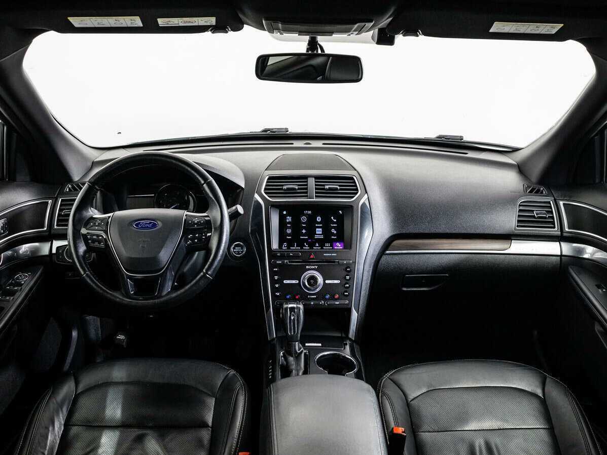 Купить Ford Explorer, 2018, 154 183 км.. Фото: #10