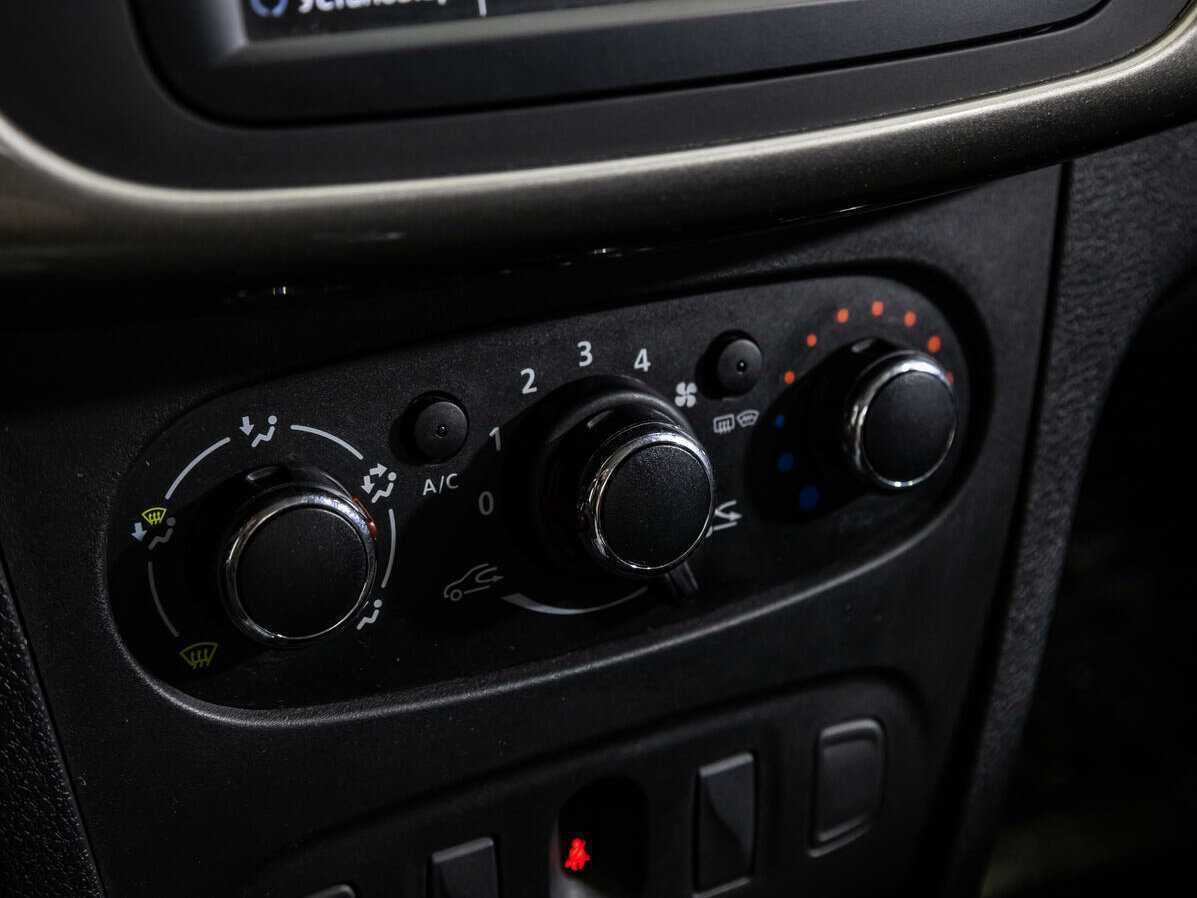 Купить Рено Логан, 2019, 33 406 км.. Фото: #15