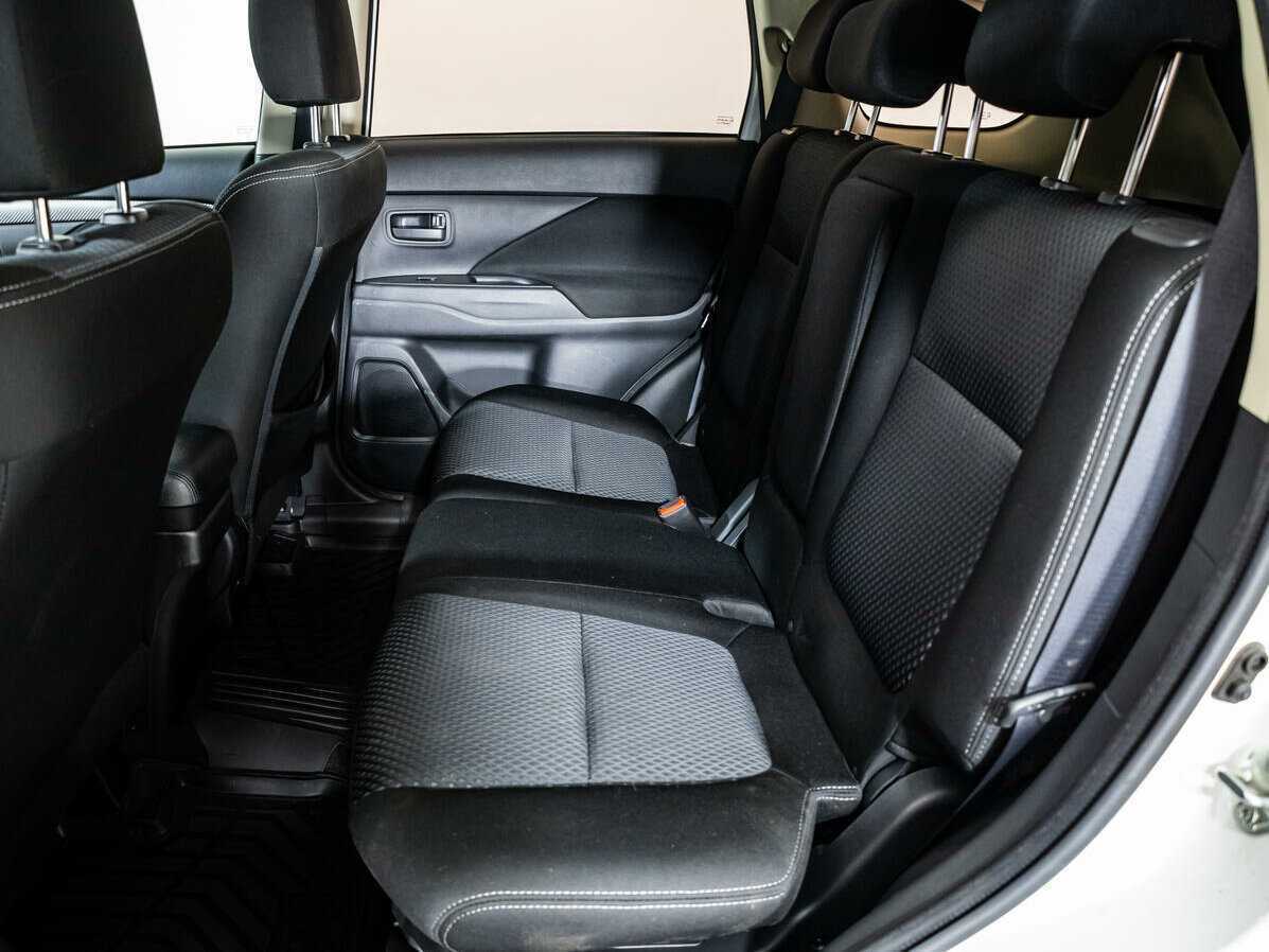 Купить Mitsubishi Outlander, 2018, 61 801 км.. Фото: #7