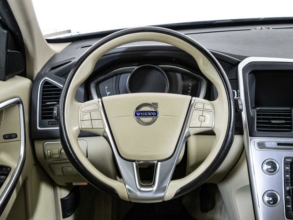 Купить Volvo XC60, 2016, 60 990 км.. Фото: #7