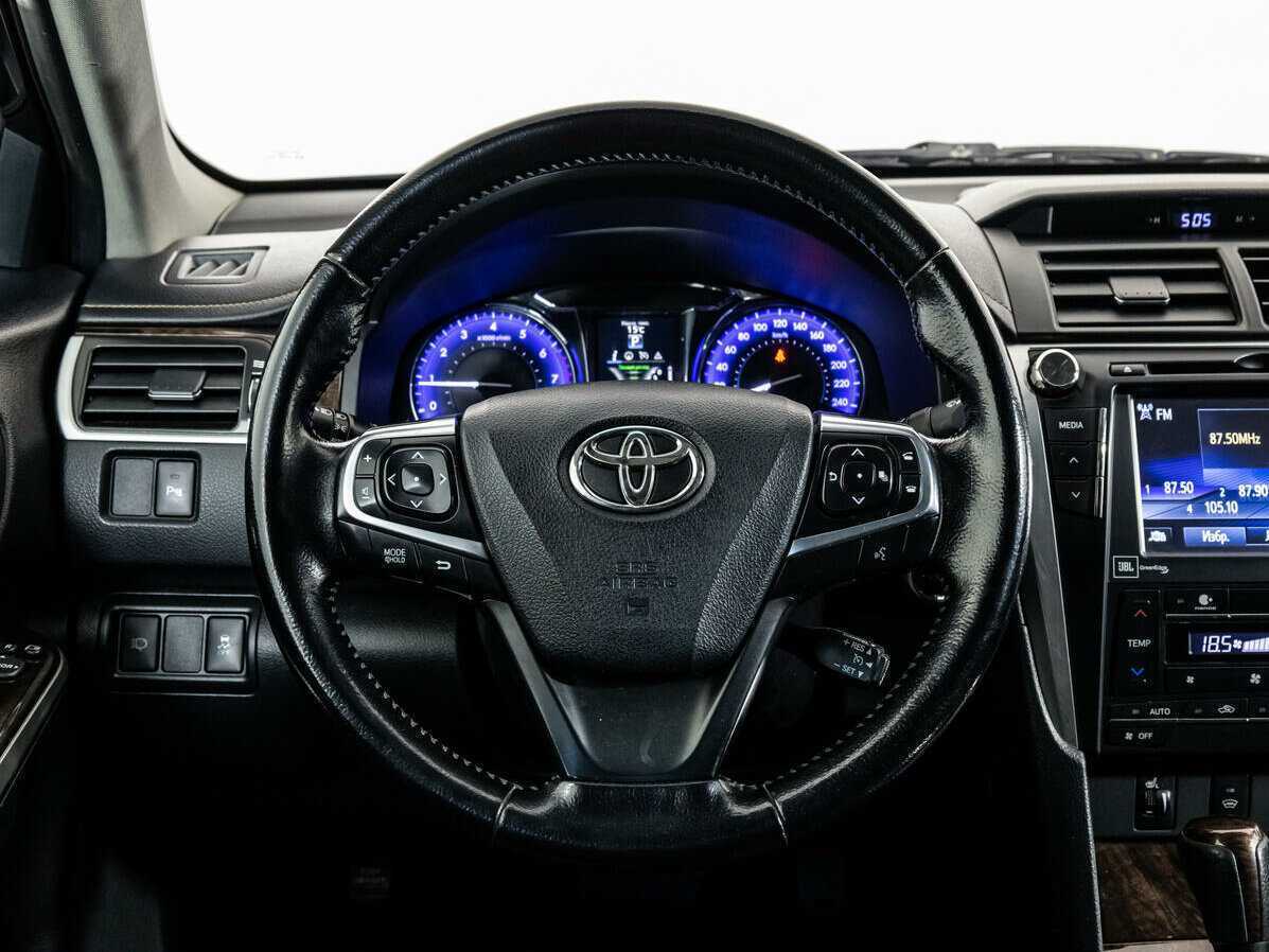 Купить Toyota Camry, 2016, 126 400 км.. Фото: #9