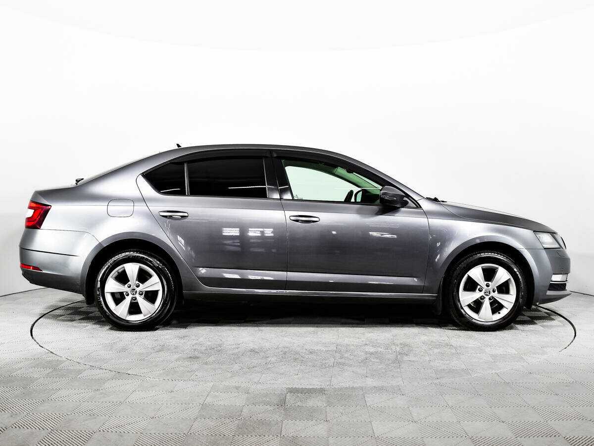 Купить Шкода Октавия, 2019, 155 145 км.. Фото: #3