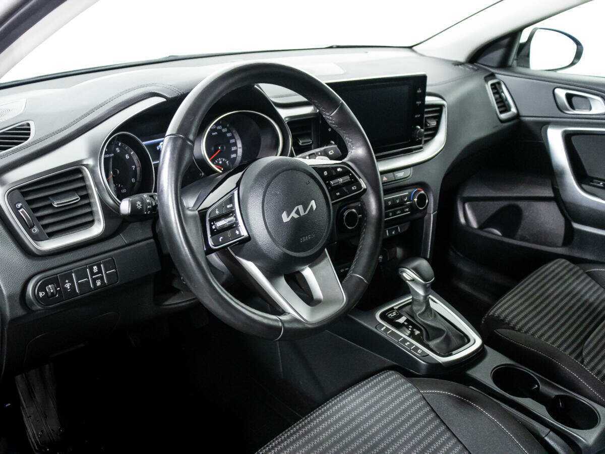 Купить Kia Ceed, 2023, 38 421 км.. Фото: #10