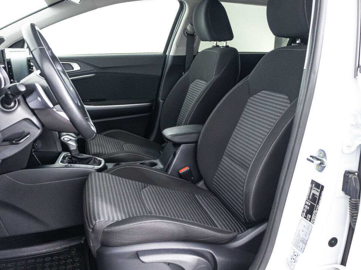 Купить Kia Ceed, 2023, 38 421 км.. Фото: #14