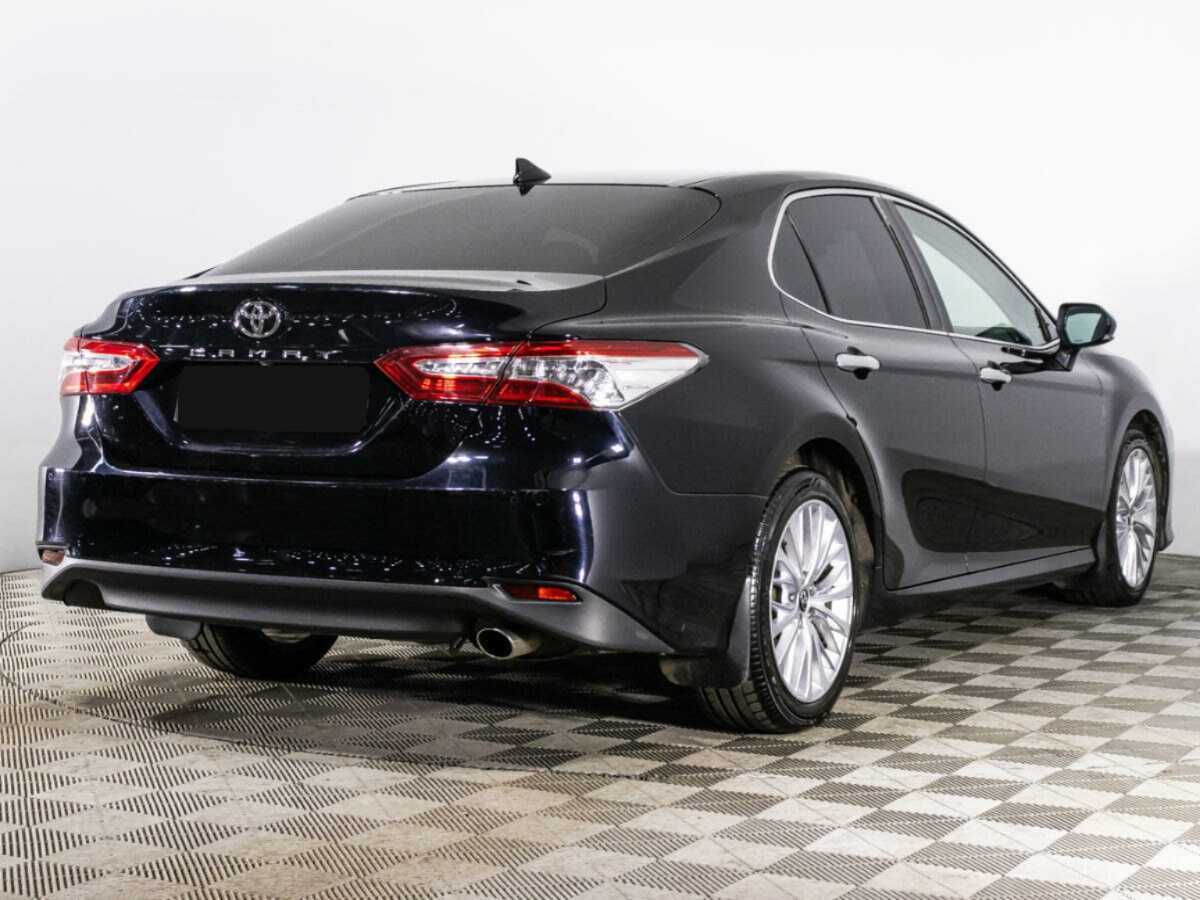 Купить Toyota Camry, 2018, 129 955 км.. Фото: #4