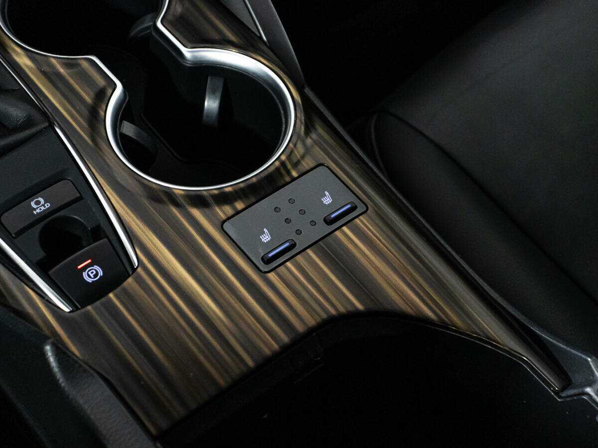 Купить Toyota Camry, 2018, 129 955 км.. Фото: #17