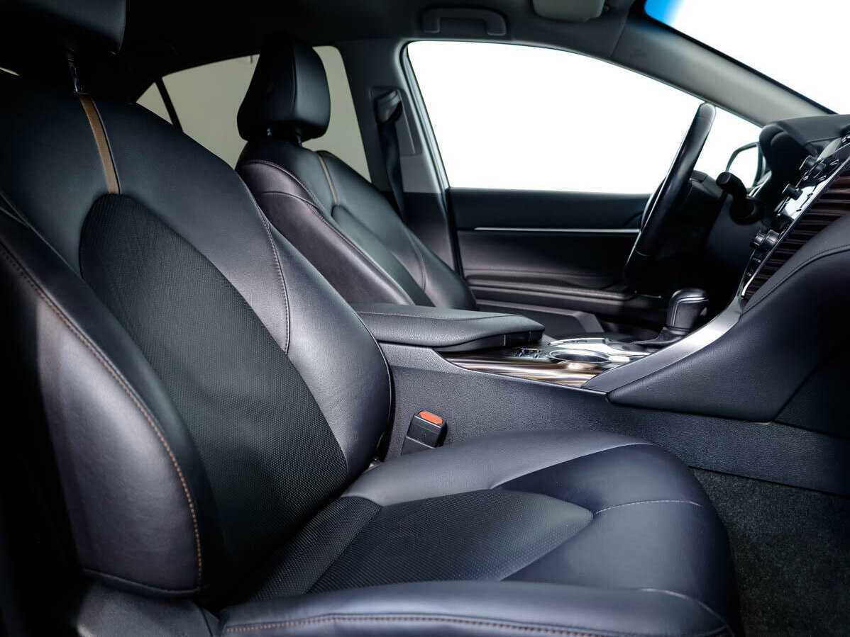 Купить Toyota Camry, 2020, 129 017 км.. Фото: #10