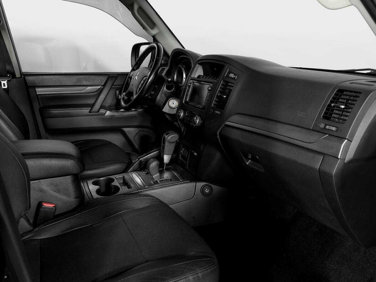 Купить Mitsubishi Pajero, 2014, 108 850 км.. Фото: #8