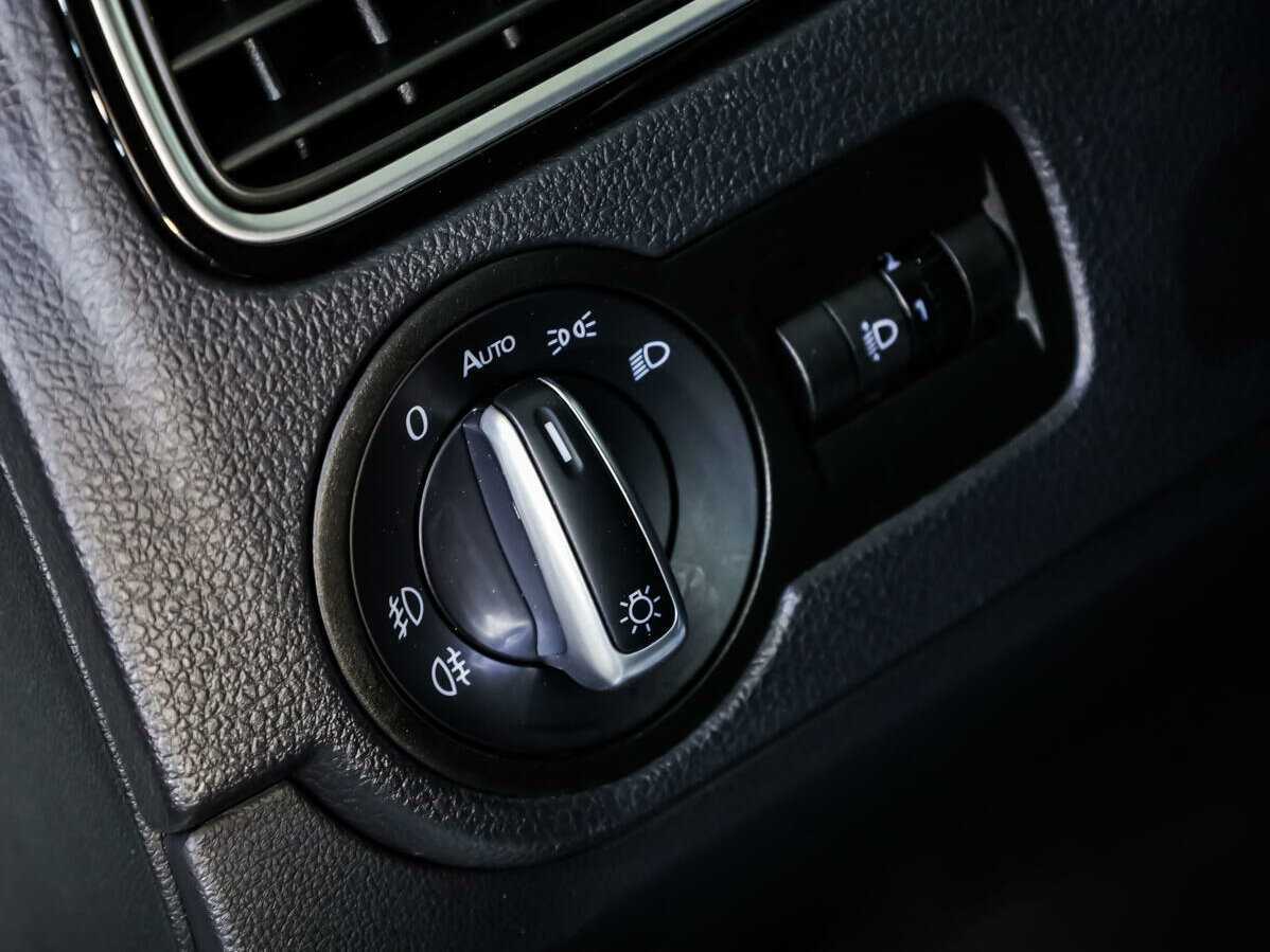 Купить Фольксваген Поло, 2019, 79 219 км.. Фото: #16