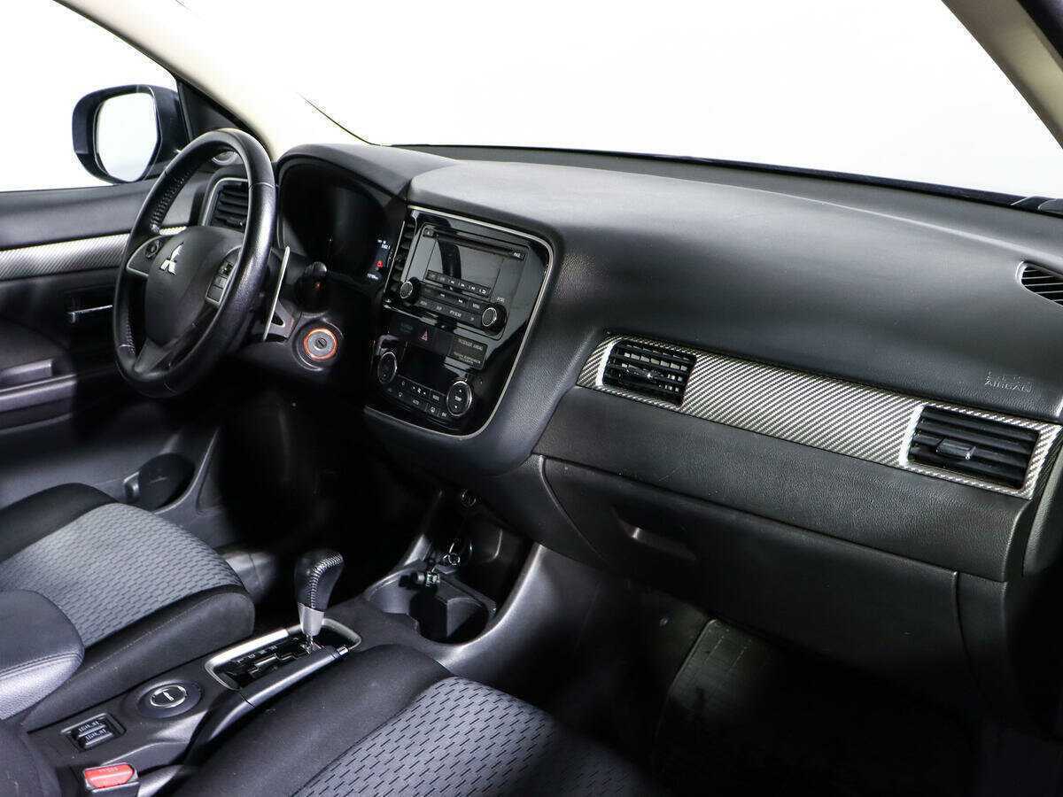 Купить Митсубиши Оутлэндер, 2013, 117 103 км.. Фото: #9