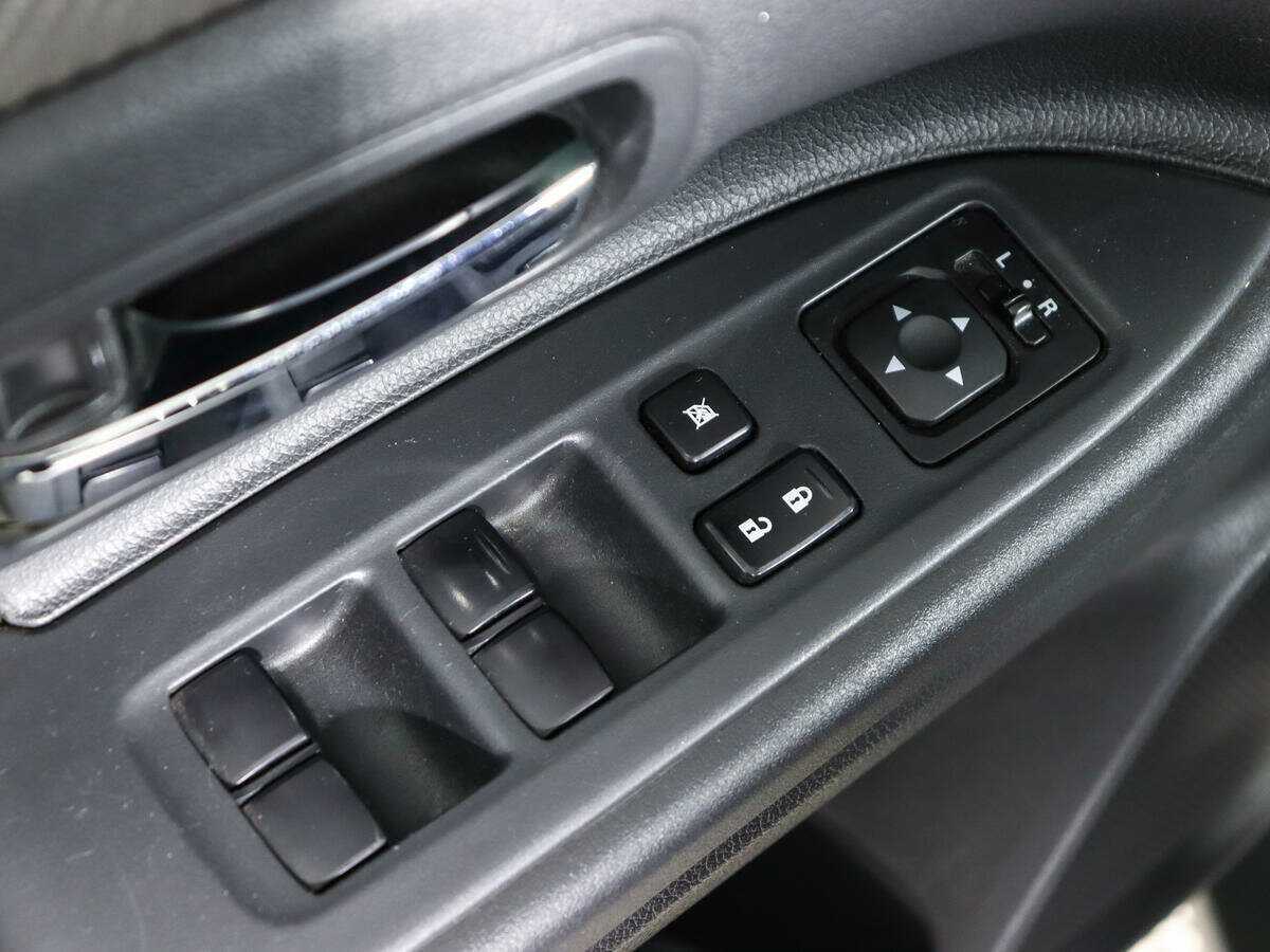 Купить Митсубиши Оутлэндер, 2013, 117 103 км.. Фото: #14