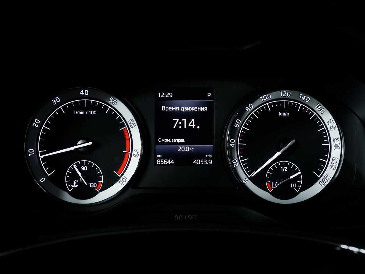 Купить Skoda Karoq, 2021, 85 643 км.. Фото: #9