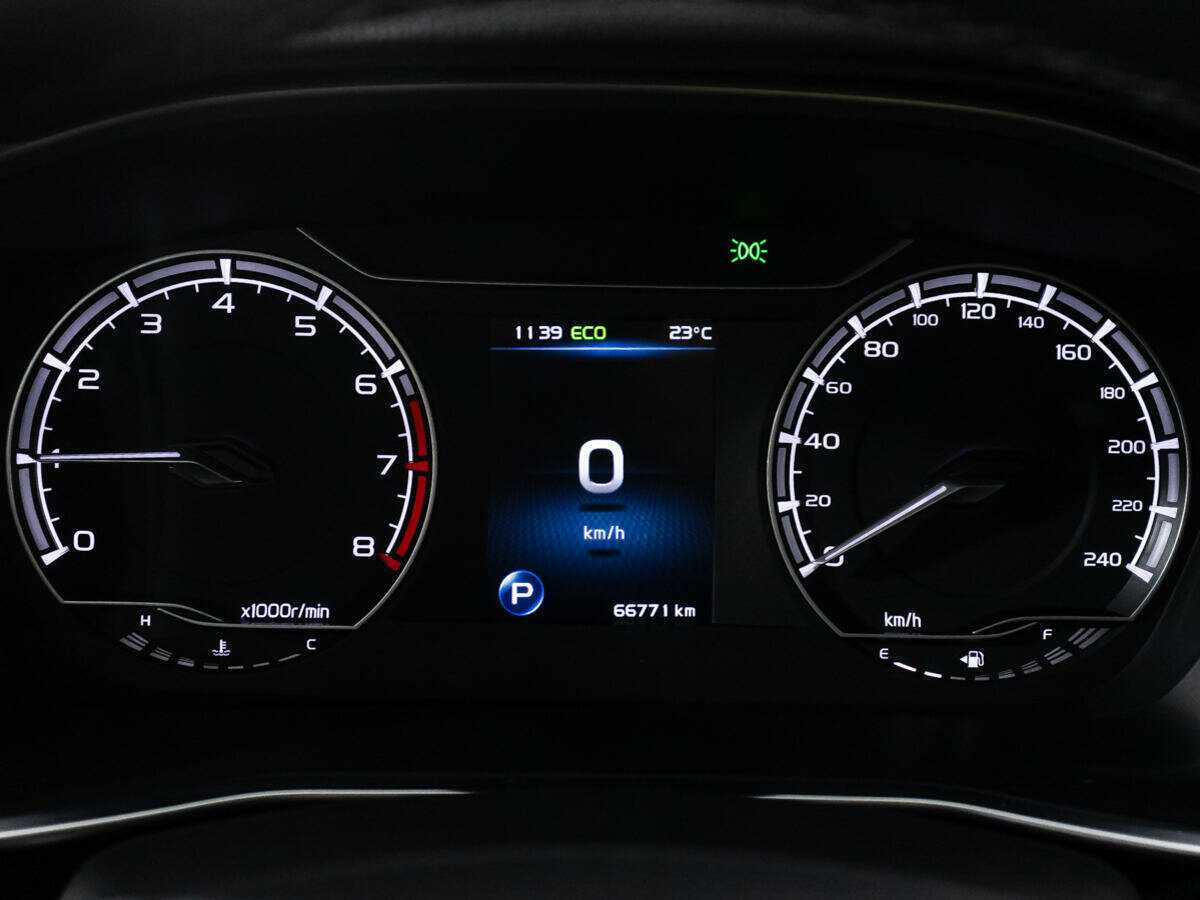 Купить Джили Кулрэй, 2020, 66 767 км.. Фото: #11