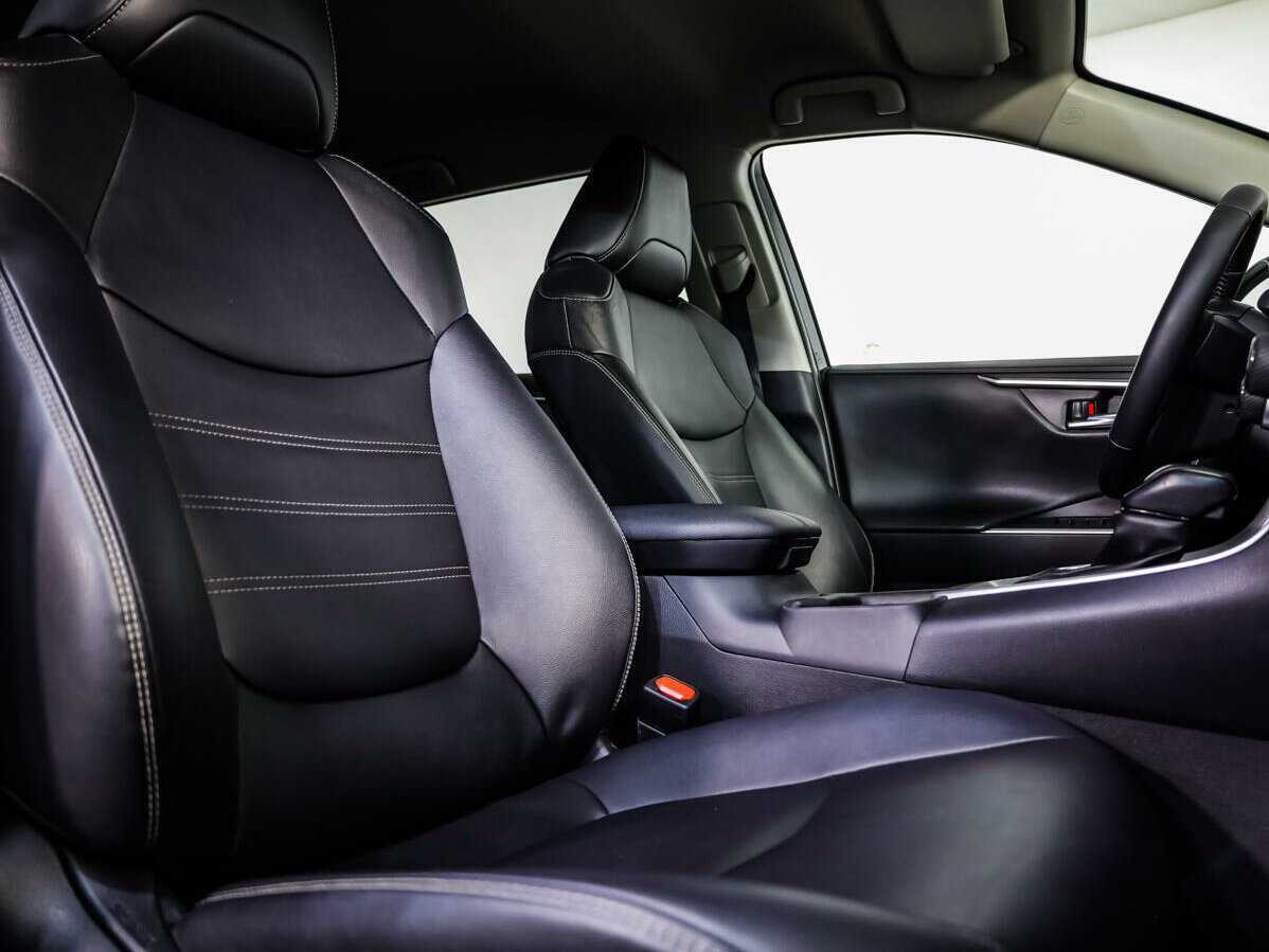 Купить Toyota RAV4, 2021, 56 240 км.. Фото: #11