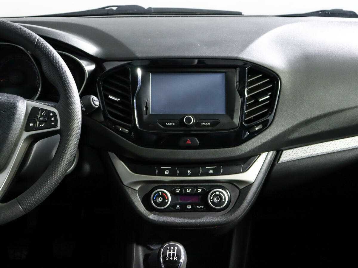 Купить Лада (ВАЗ) Веста, 2019, 43 550 км.. Фото: #10