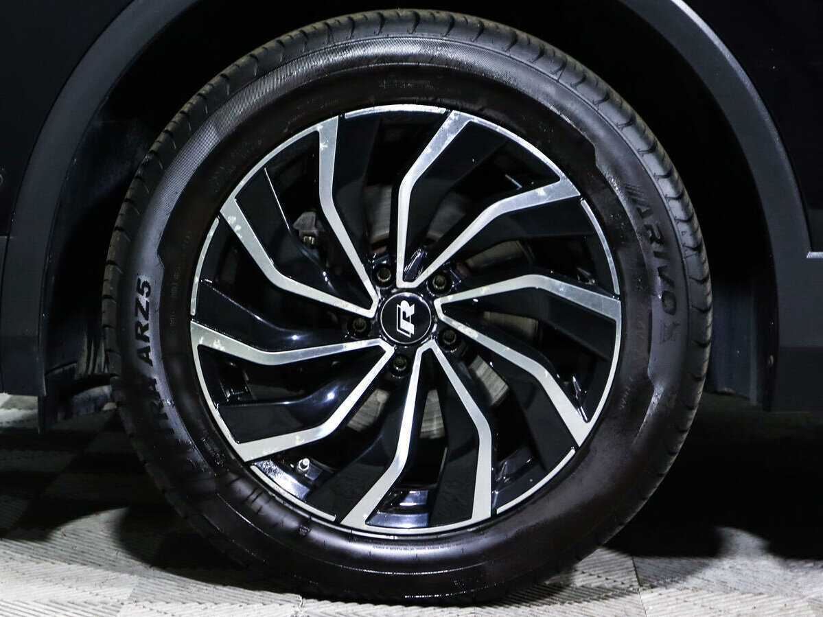 Купить Volkswagen Tiguan, 2017, 165 211 км.. Фото: #19