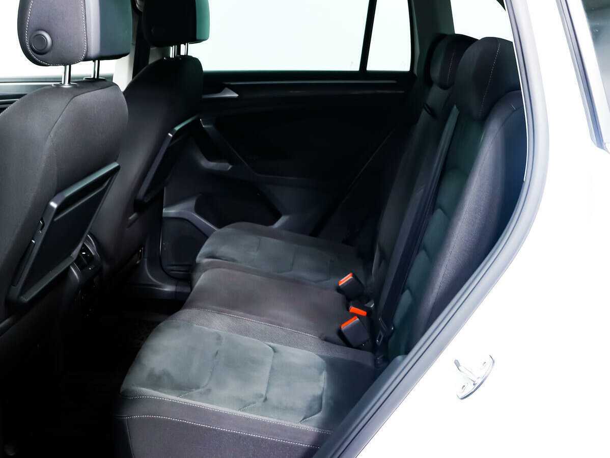 Купить Volkswagen Tiguan, 2019, 132 666 км.. Фото: #10