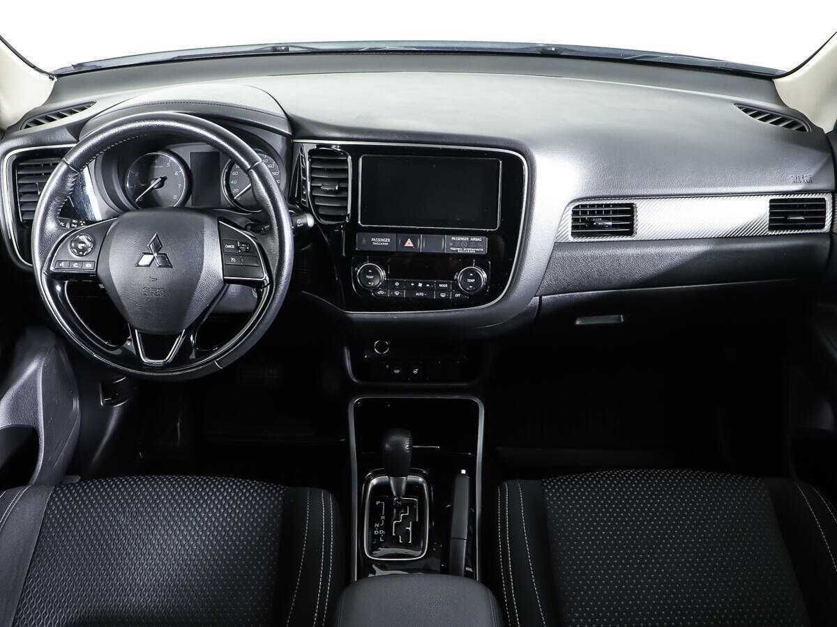 Купить Mitsubishi Outlander, 2018, 83 532 км.. Фото: #9