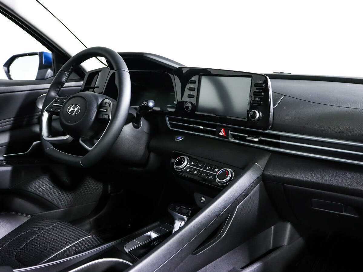 Купить Hyundai Elantra, 2022, 18 393 км.. Фото: #6