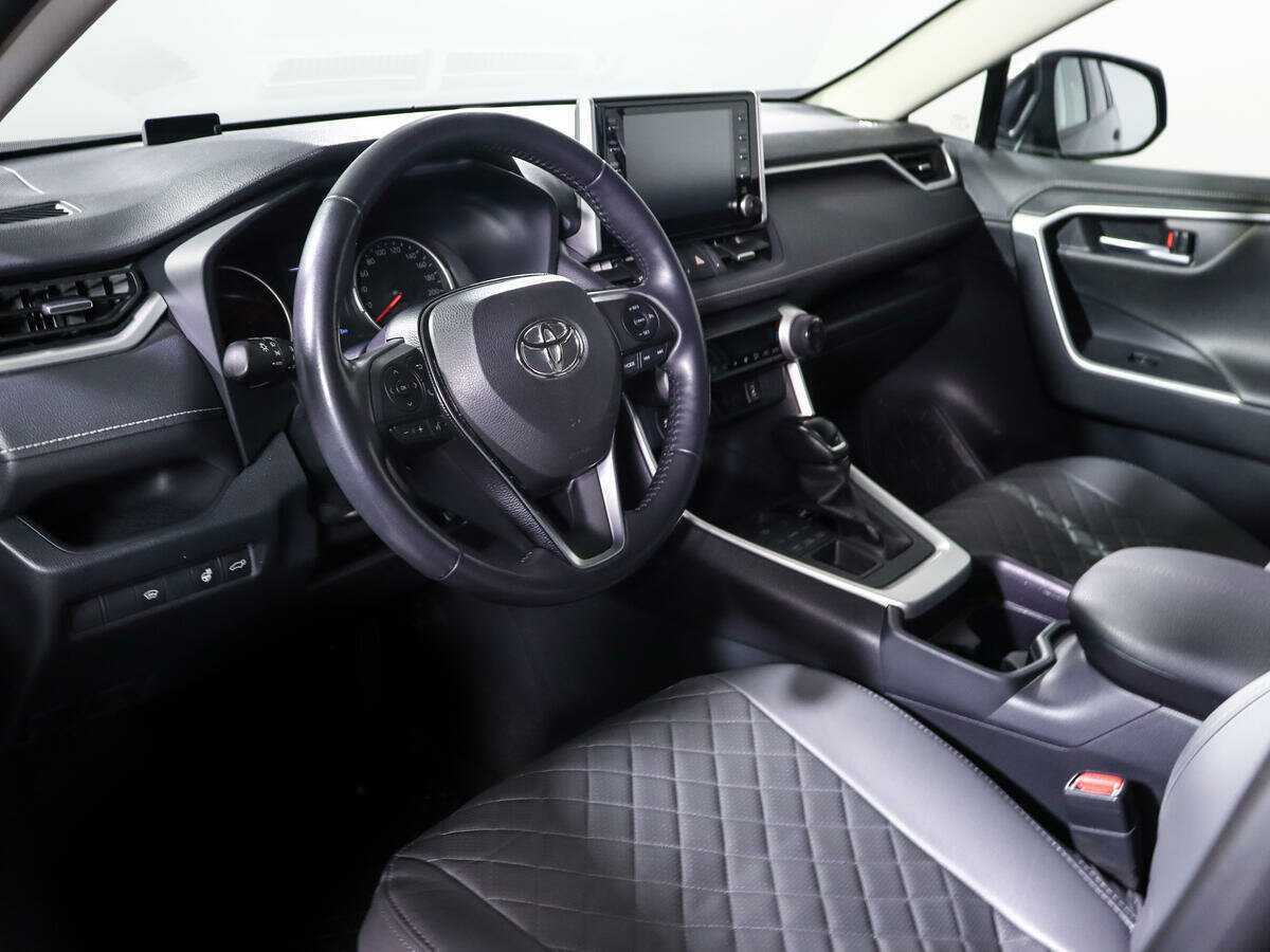 Купить Toyota RAV4, 2019, 42 530 км.. Фото: #11