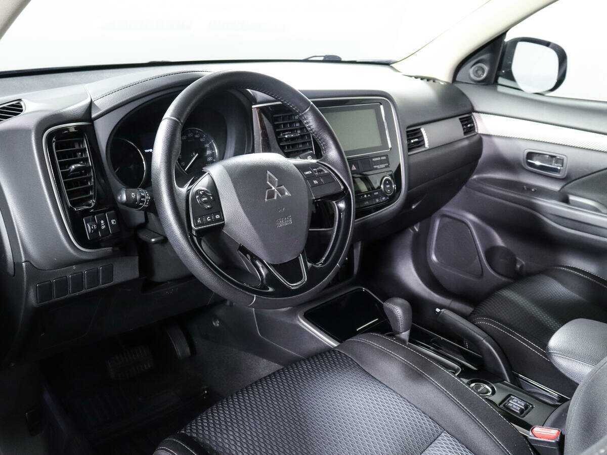 Купить Mitsubishi Outlander, 2018, 32 000 км.. Фото: #11