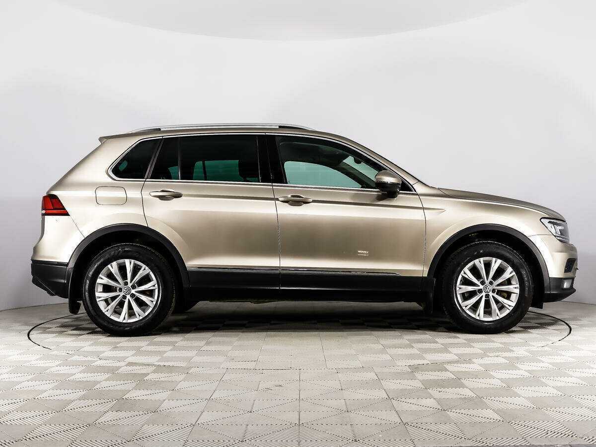 Купить Volkswagen Tiguan, 2017, 128 593 км.. Фото: #3