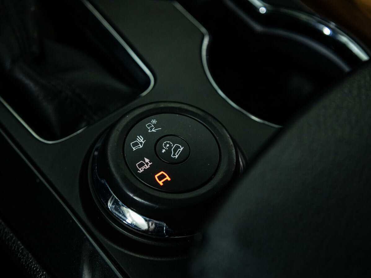 Купить Ford Explorer, 2016, 160 297 км.. Фото: #16