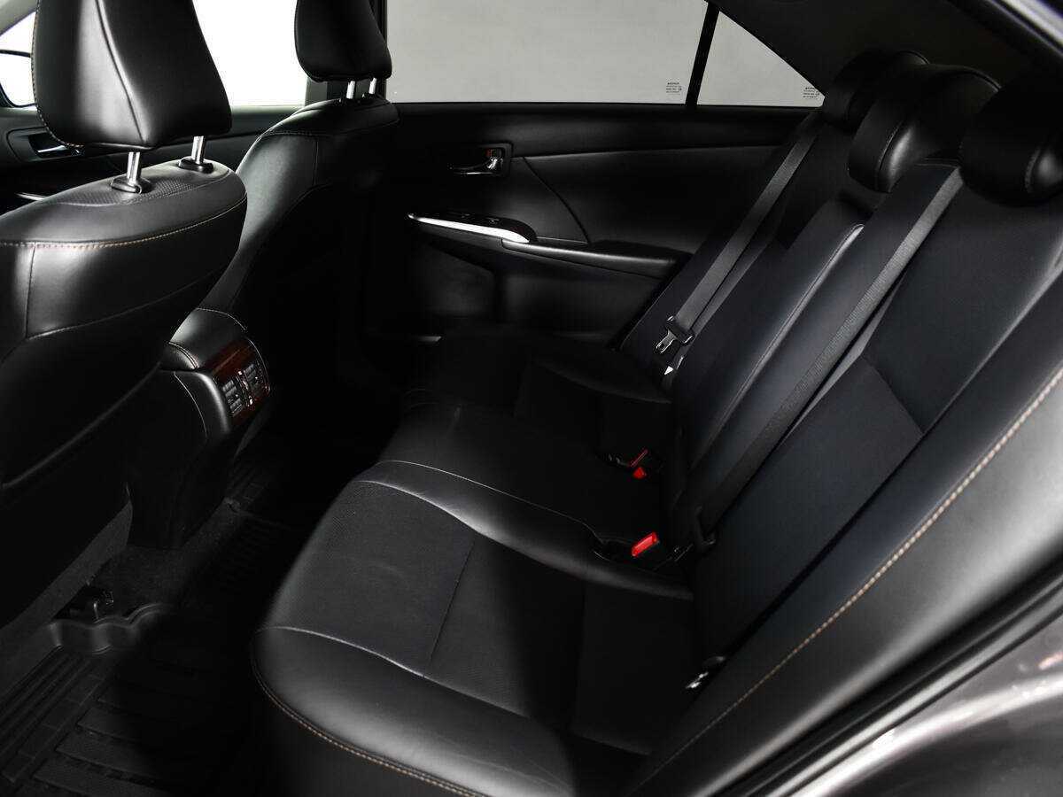 Купить Toyota Camry, 2016, 173 927 км.. Фото: #9