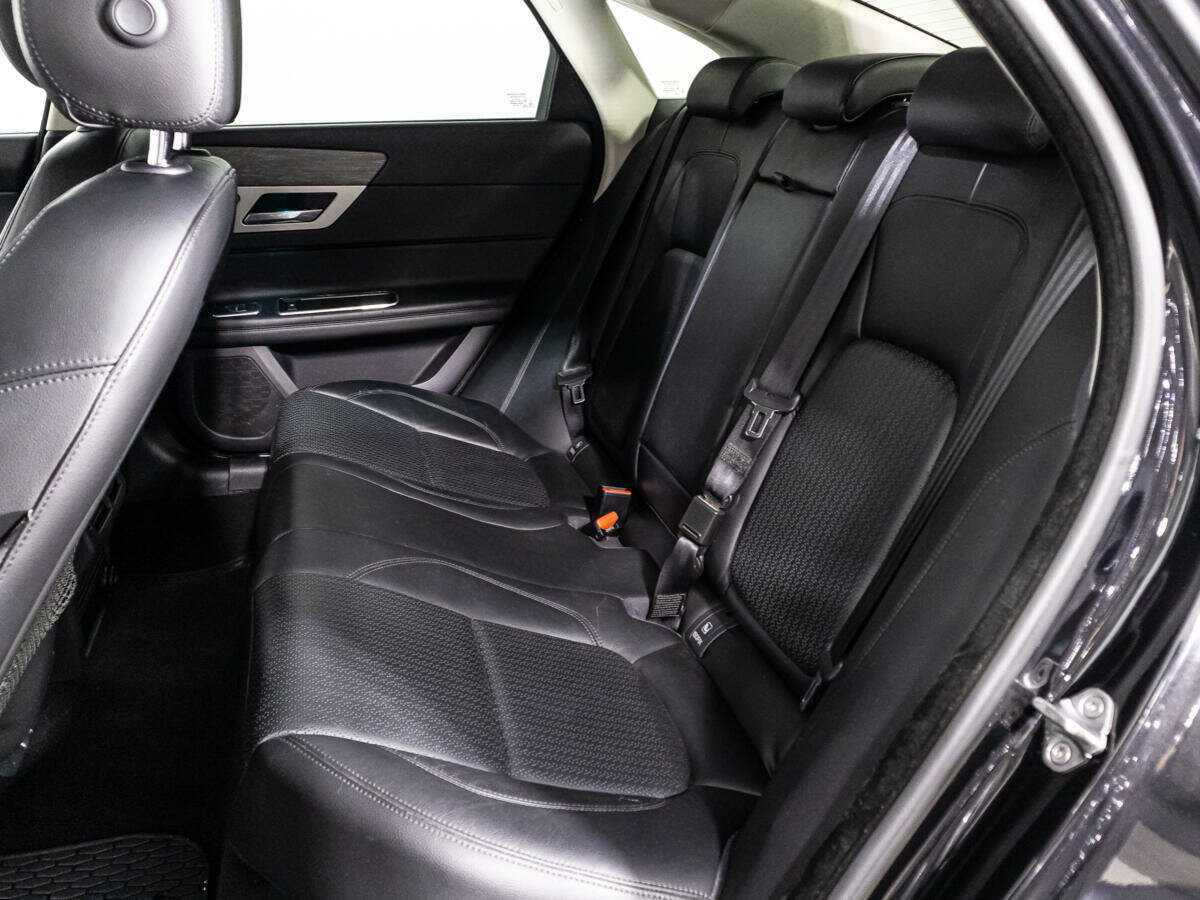 Купить Jaguar XF, 2016, 136 435 км.. Фото: #9