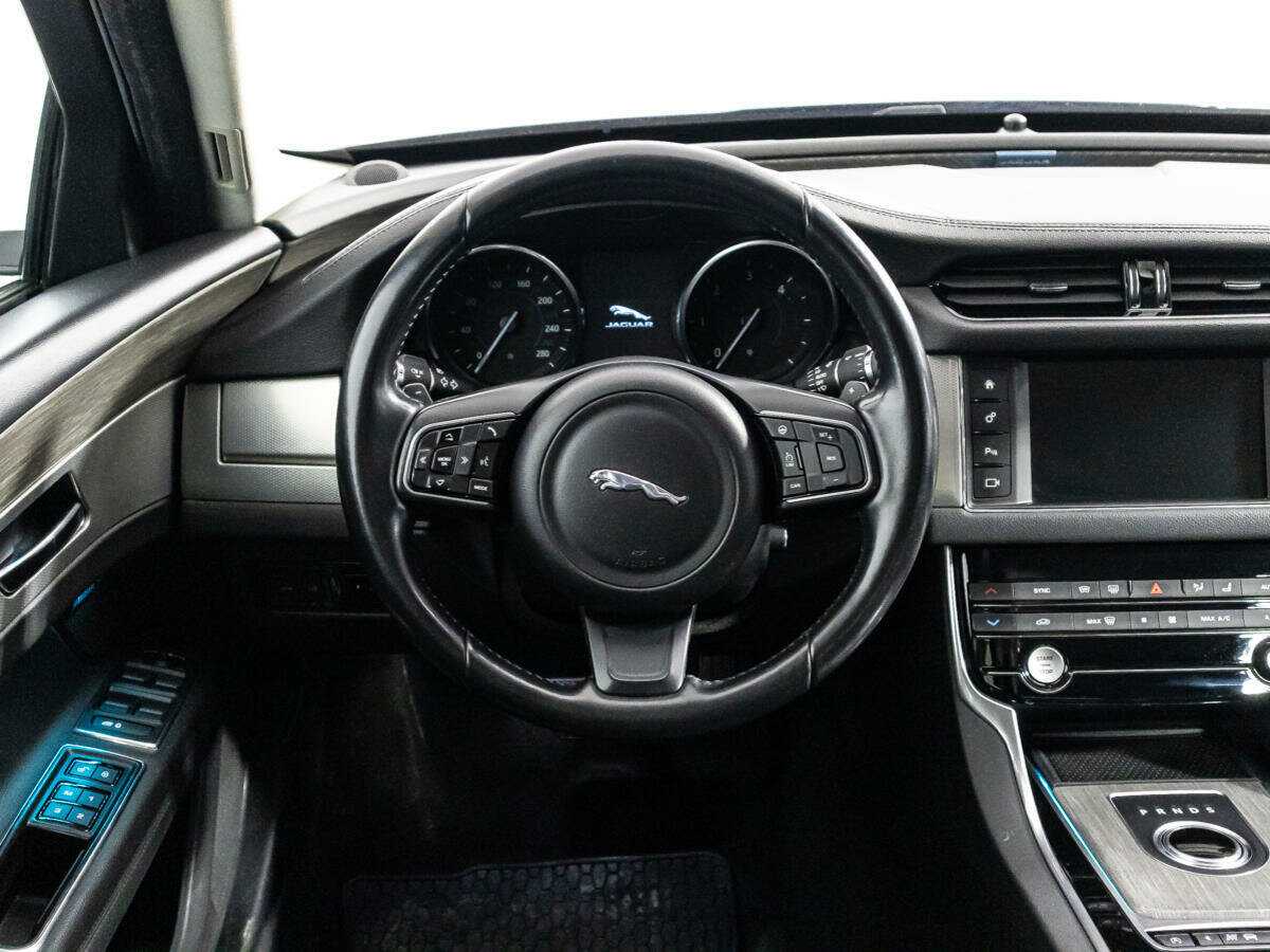 Купить Jaguar XF, 2016, 136 435 км.. Фото: #22