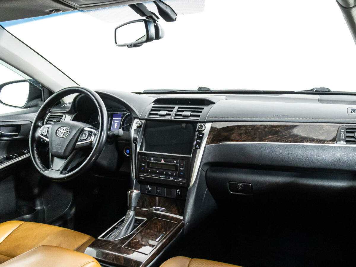 Купить Toyota Camry, 2016, 124 760 км.. Фото: #8