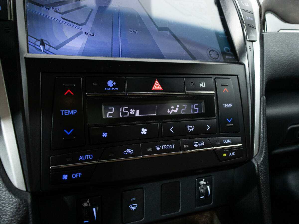 Купить Toyota Camry, 2016, 124 760 км.. Фото: #16