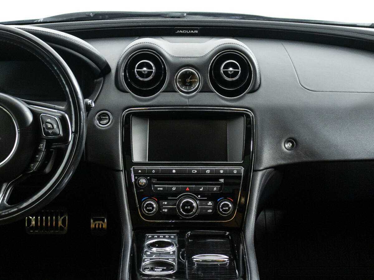Купить Jaguar XJ, 2016, 141 280 км.. Фото: #13