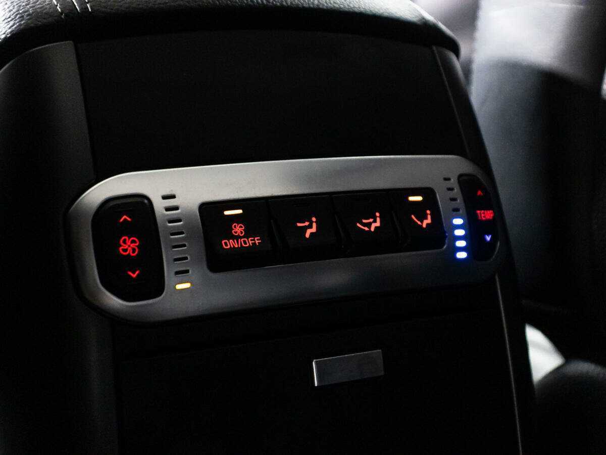 Купить Kia Mohave, 2017, 234 789 км.. Фото: #19