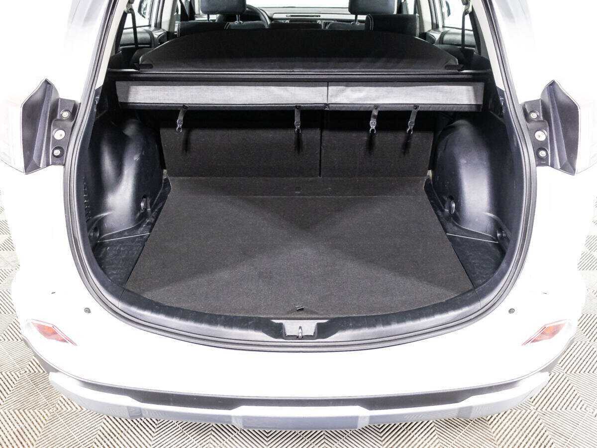 Купить Toyota RAV4, 2018, 95 000 км.. Фото: #14