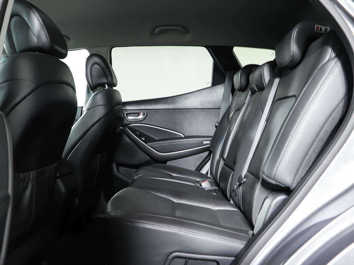 Купить Hyundai Santa Fe, 2016, 38 060 км.. Фото: #9