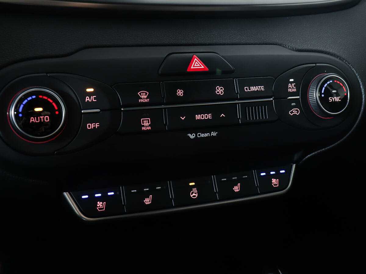 Купить Kia Sorento, 2017, 103 086 км.. Фото: #24