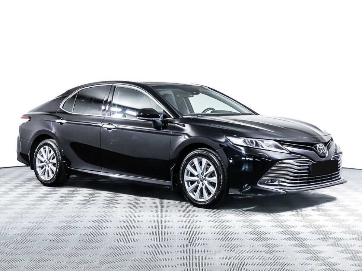 Купить Toyota Camry, 2019, 62 266 км.. Фото: #1