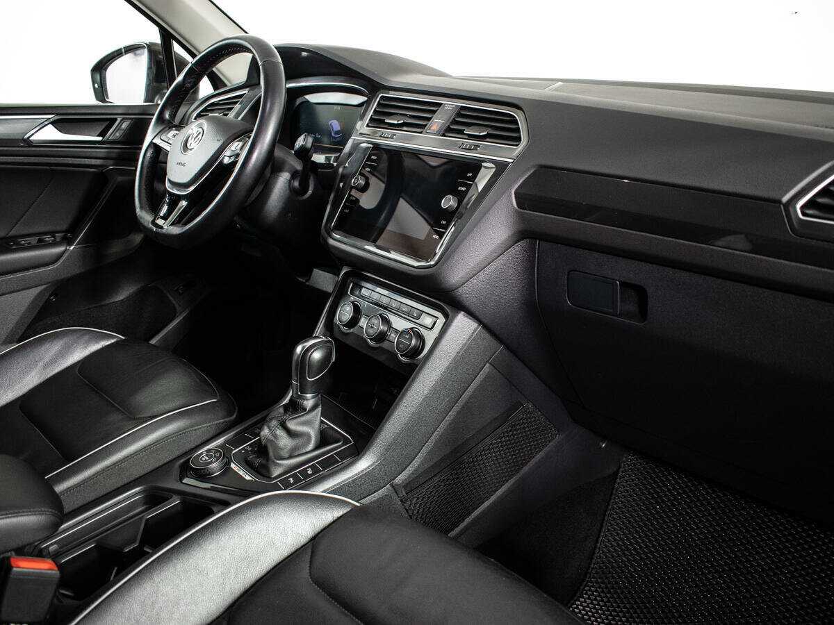 Купить Volkswagen Tiguan, 2018, 121 686 км.. Фото: #8